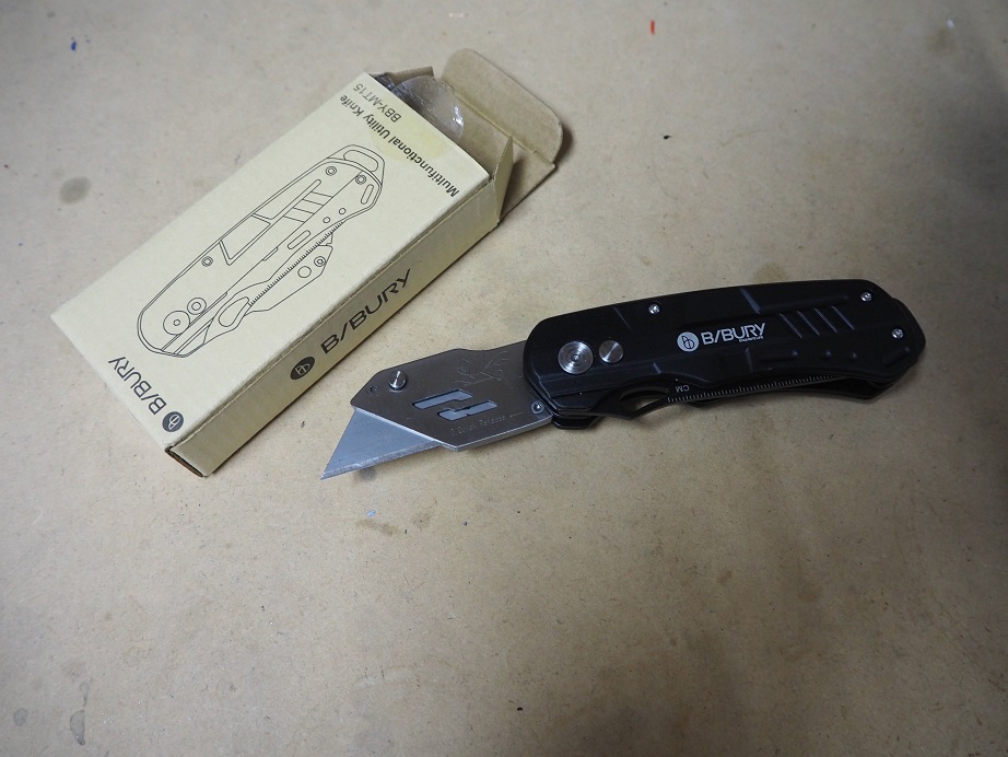 【工具】Bibury多目的カーペットナイフ